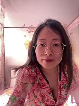 TangTang0530 online show from 06-18-26, 10:09