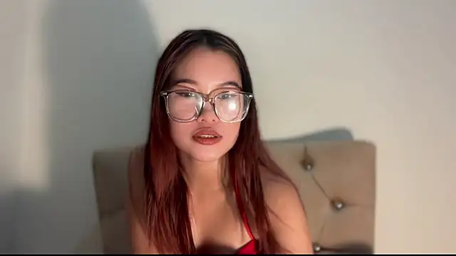elonarae online show from 06-23-26, 06:11