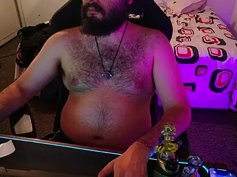 Latinbearhairy online show from 06-12-26, 04:11