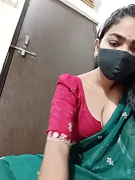 savita97567 online show from 07-13-26, 01:41