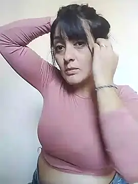 almacurvy 22 online show from 05-30-26, 06:05