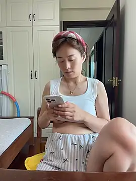 Snapshot of saozi666 chatting on 07-14-26, 02:05 saozi666 online show from 07-14-26, 02:05