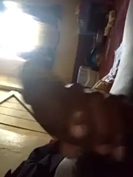 Snapshot of MidnightCove chatting on 05-31-26, 02:02 MidnightCove online show from 05-31-26, 02:02