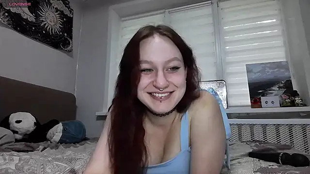 Snapshot of LoiseLovetto chatting on 07-26-26, 01:40 LoiseLovetto online show from 07-26-26, 01:40
