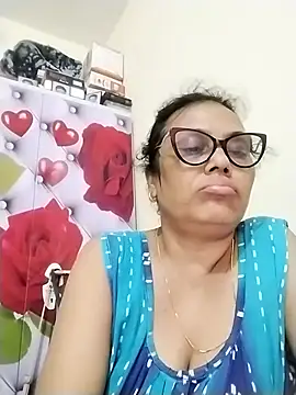 Snapshot of chatterjeesayani567 chatting on 07-21-26, 05:32 chatterjeesayani567 online show from 07-21-26, 05:32