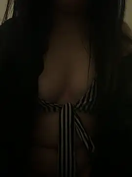 badbunnybabe123 online show from 06-08-26, 09:04