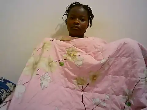 BerryJulie online show from 06-16-26, 04:37