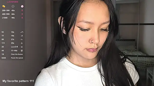 AyaWildfire online show from 06-26-26, 04:11