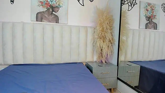 Snapshot of scarlet__rossi chatting on 06-06-26, 03:11 scarlet rossi online show from 06-06-26, 03:11