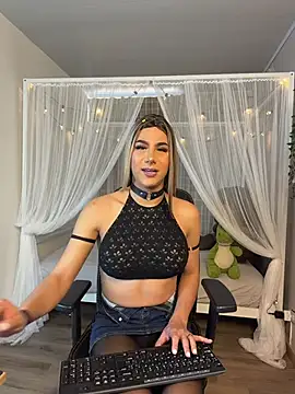 Martinaa Rose online show from 06-25-26, 12:53