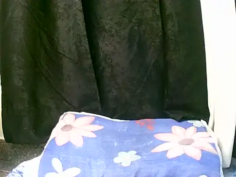 Sweet zuri001 online show from 06-27-26, 12:44
