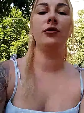 evil kitty online show from 06-11-26, 02:48