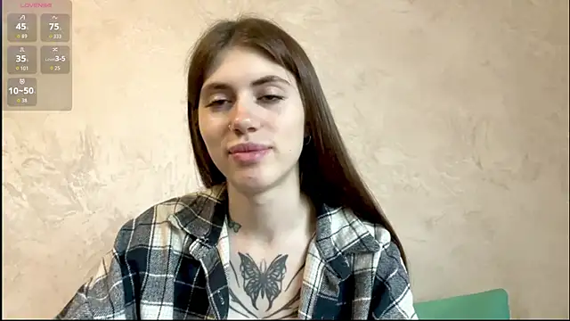 Snapshot of MonikaSullivan chatting on 06-11-26, 01:09 MonikaSullivan online show from 06-11-26, 01:09