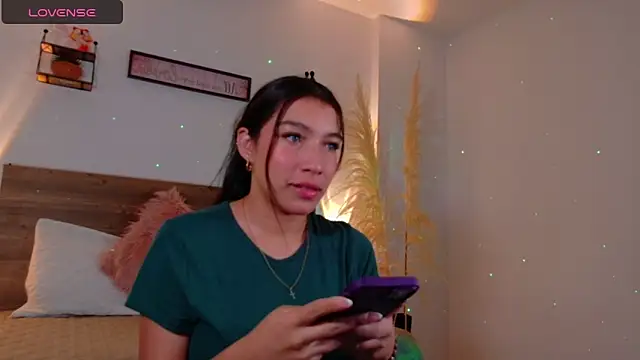  Emmakiss  online show from 06-11-26, 12:36
