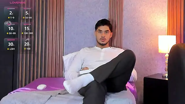 Snapshot of luciano_vitale chatting on 07-02-26, 12:22 luciano vitale online show from 07-02-26, 12:22