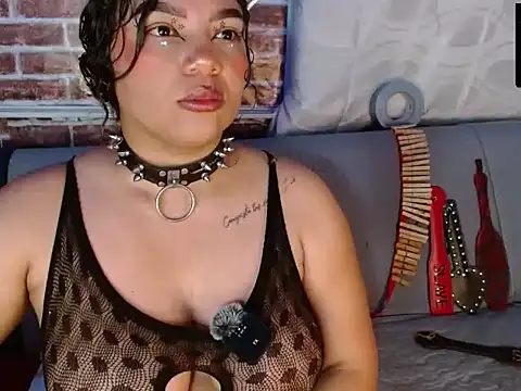 Snapshot of emma_bdsm_ chatting on 06-07-26, 10:24 emma bdsm online show from 06-07-26, 10:24