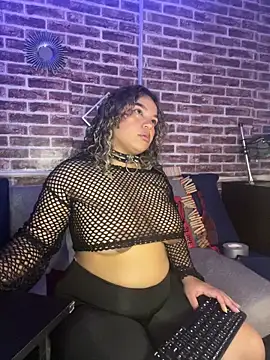 Snapshot of emma_bdsm_ chatting on 06-10-26, 04:34 emma bdsm online show from 06-10-26, 04:34