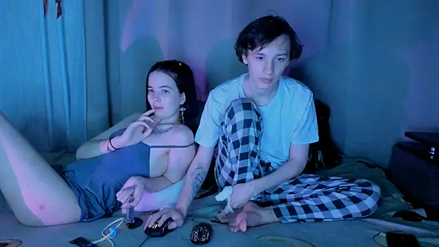 Perfect CoupleXX online show from 07-15-26, 08:14