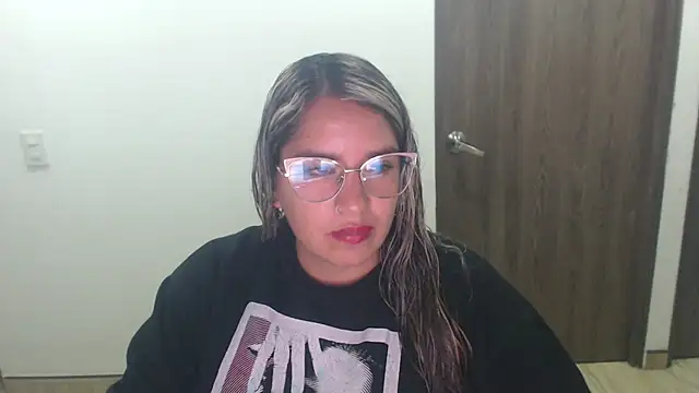 camivilla393140 online show from 07-15-26, 03:01