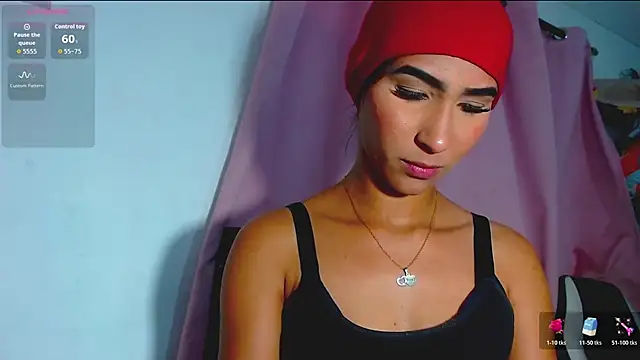 Malikaa   online show from 06-14-26, 02:24