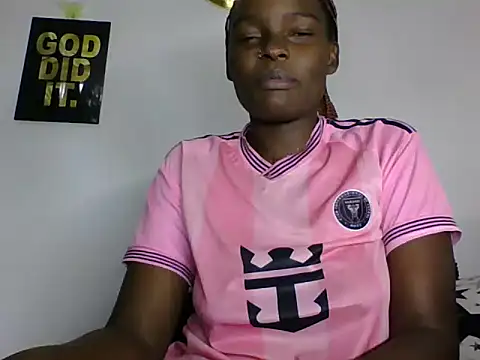 MissElsie21 online show from 06-14-26, 05:59