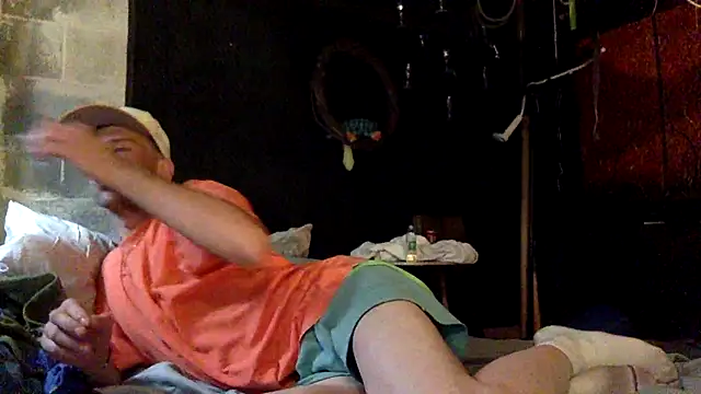 Snapshot of thierrybae chatting on 07-15-26, 08:30 thierrybae online show from 07-15-26, 08:30