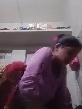 Snapshot of Hot_bhabi0123 chatting on 06-26-26, 01:43 Hot bhabi0123 online show from 06-26-26, 01:43