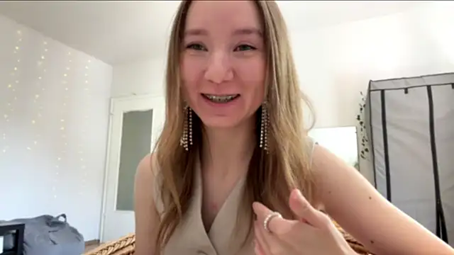 smalllisa online show from 06-07-26, 02:10