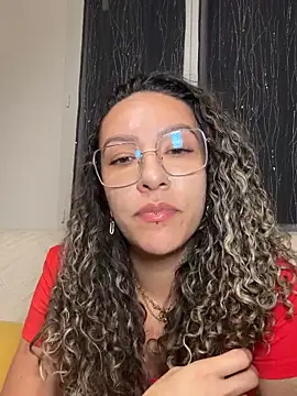 leana bgeee online show from 06-15-26, 10:45