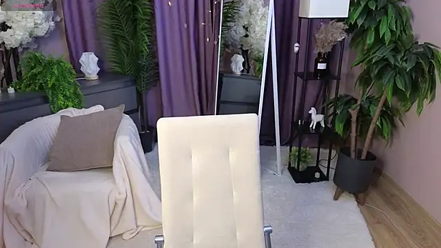 Snapshot of Lina_deels chatting on 06-20-26, 07:27 Lina deels online show from 06-20-26, 07:27
