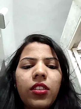 Snapshot of Alishasheikh21 chatting on 06-05-26, 06:13 Alishasheikh21 online show from 06-05-26, 06:13