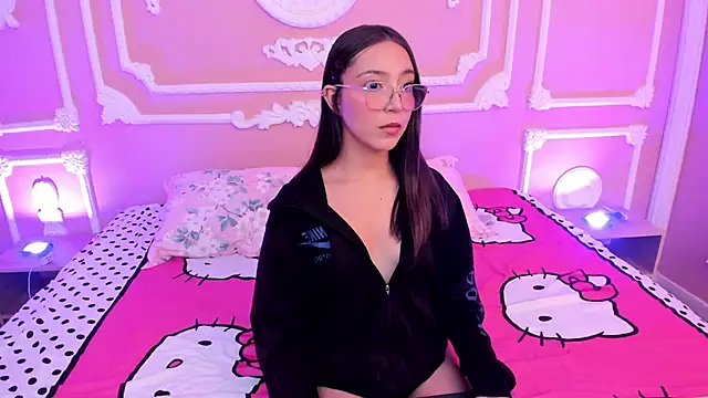 NinaSinclair online show from 06-08-26, 11:21