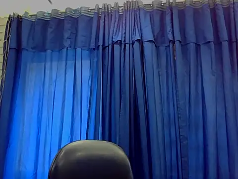 lucyli 25 online show from 06-10-26, 12:59