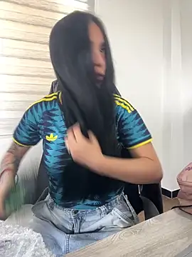 Sara fernandez- online show from 06-17-26, 02:18
