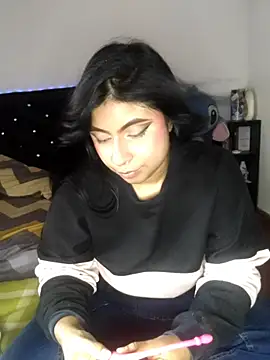 DanniValencia online show from 07-15-26, 05:07