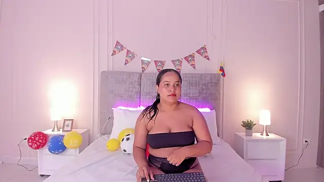Emma-Velez online show from 06-30-26, 12:06