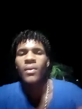 Snapshot of dantecruz19 chatting on 06-21-26, 02:58 dantecruz19 online show from 06-21-26, 02:58