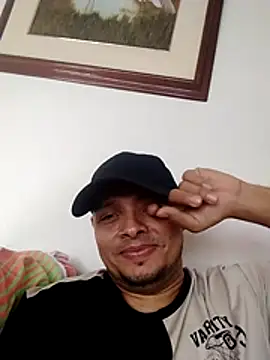 EnzoDesire online show from 06-19-26, 08:56