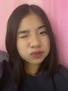 Snapshot of -Kempi- chatting on 06-10-26, 08:35 -Kempi- online show from 06-10-26, 08:35