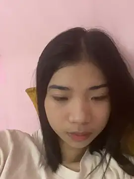 Snapshot of -Kempi- chatting on 07-13-26, 08:06 -Kempi- online show from 07-13-26, 08:06