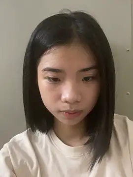 Snapshot of -Kempi- chatting on 07-17-26, 09:38 -Kempi- online show from 07-17-26, 09:38