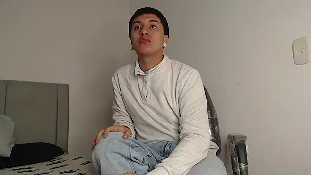 Owenn  blueee online show from 07-14-26, 03:33