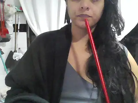 Isabel2q5n online show from 06-06-26, 02:49