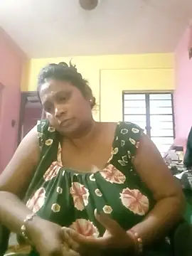 Snapshot of Sampa-hot-boudi chatting on 06-18-26, 11:14 Sampa-hot-boudi online show from 06-18-26, 11:14