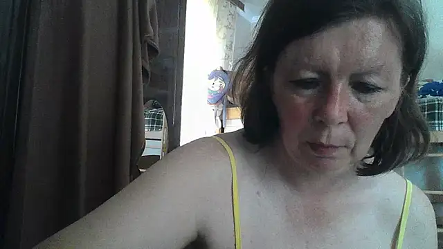 Snapshot of Schastlivaya43 chatting on 06-10-26, 08:57 Schastlivaya43 online show from 06-10-26, 08:57