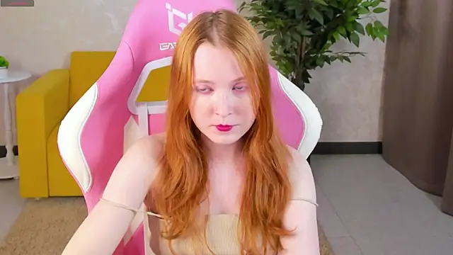 Snapshot of ari-kittyy chatting on 07-15-26, 04:07 ari-kittyy online show from 07-15-26, 04:07