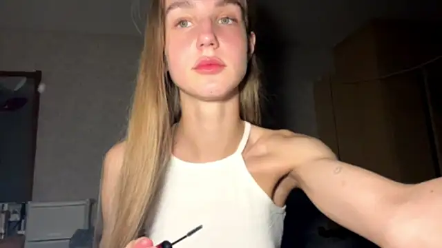 PullyLoves online show from 06-06-26, 12:05