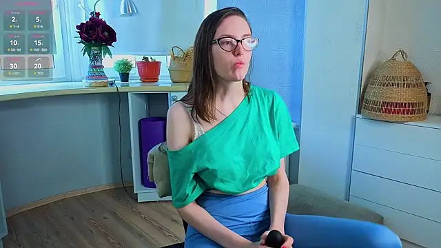EstelaWeninger online show from 07-24-26, 04:10