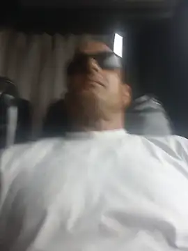 Snapshot of SlickDickyadown chatting on 06-23-26, 10:41 SlickDickyadown online show from 06-23-26, 10:41