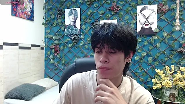 wayath1 online show from 06-30-26, 11:11